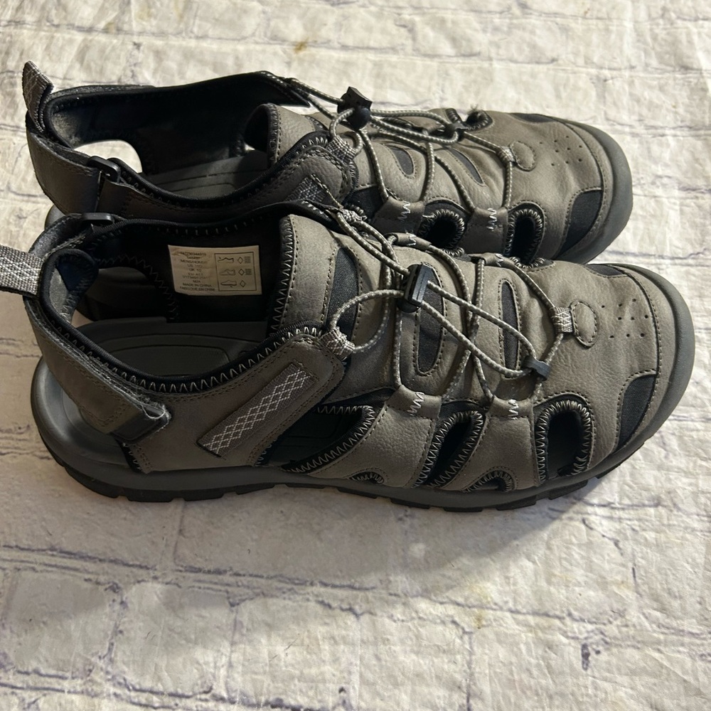 LANDS’END MENS GRAY/BLACK VELCRO BACK SANDALS SIZE 11D